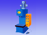  width='150' style='border:1px #CCCCCC solid; padding:2px'/><br />Y30、Y41系列单柱液压机系列</a></td><td align='center' style='line-height:180%;'><a href='product_239_pone__ptwo_' title='Y41A系列液压校直机'><img src=uploadfiles/2014124/2014124141825324.jpg alt=